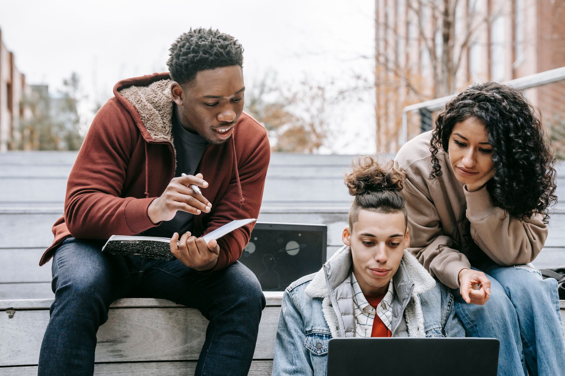 Best Online MBA for Freshers